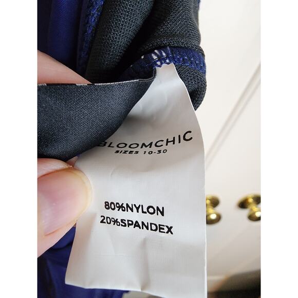 BloomChic Solid Ruffle Hem Empire Waist Halter Neck Swim Dress, NWT, 4X - Picture 6 of 7